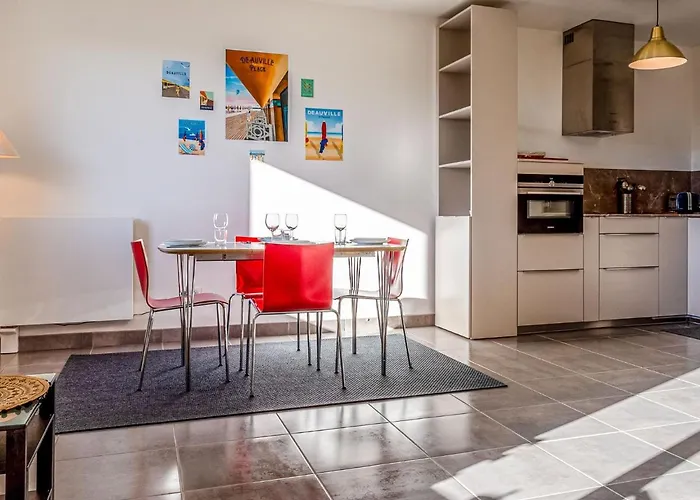 Apartment Les Arts-2 By Interhome