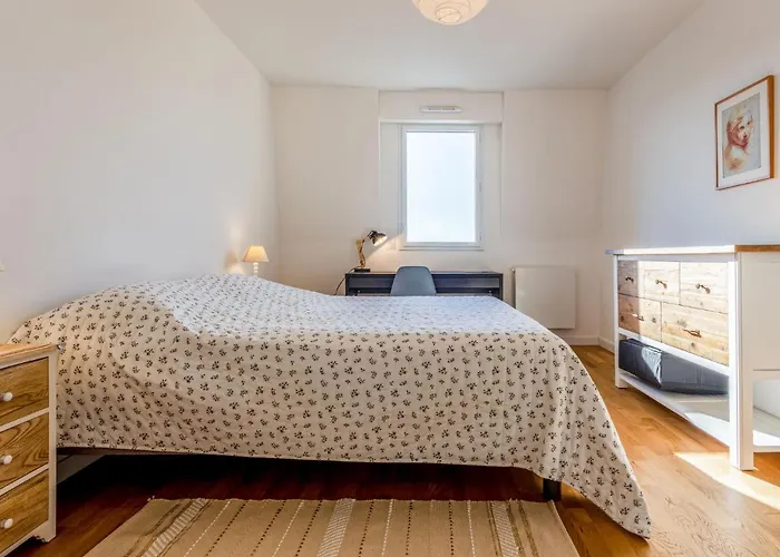 Apartment Les Arts-2 By Interhome
