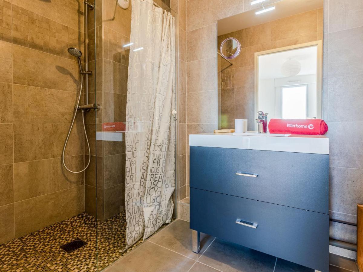 Les Arts-2 By Interhome * Deauville