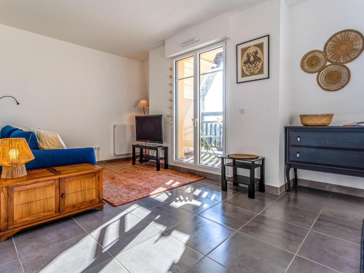 Les Arts-2 By Interhome *