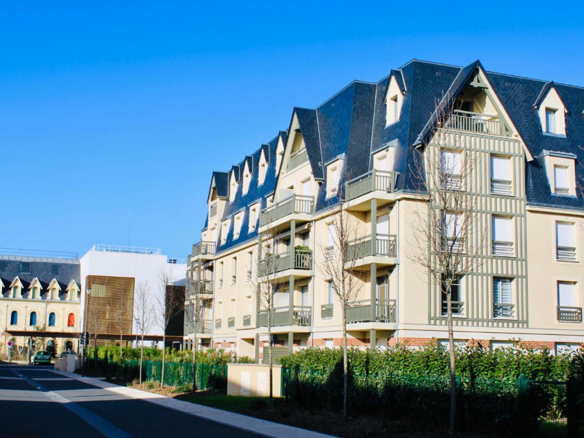 Les Arts-2 By Interhome * Deauville